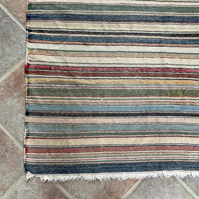 Sale Photo Thumbnail #804: Measures: 4'3" wide x 5'8" long