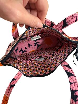Sale Photo Thumbnail #1016: Pink Vera Bradley Handbag- excellent condition!