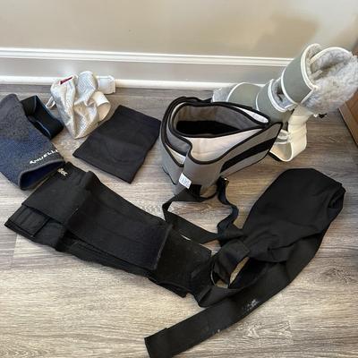 Sale Photo Thumbnail #1049: Lot Knee and Back Braces, Leg Boot
