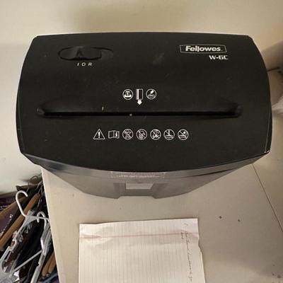 Sale Photo Thumbnail #1094: Fellowes W-6C paper Shredder Tested/Works