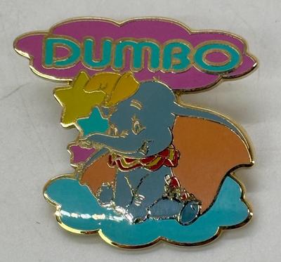 Baby Dumbo Flying Elephant Disney Trading Pin DUMBO pink cloud Cast Member exclusive