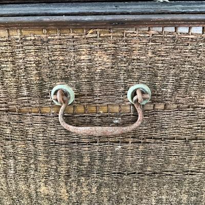 Sale Photo Thumbnail #1067: Has a lot of damage, very weathered, refer to photos
Measures: 27.5" wide x 18" deep x 17.25" high