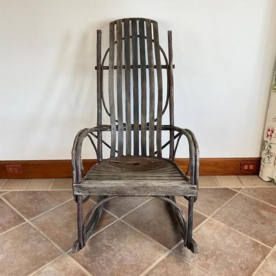 Sale Photo Thumbnail #1098: Measures: 42.5" high x 22.5" wide x 33" deep x 18.5" seat depth x 16" seat height