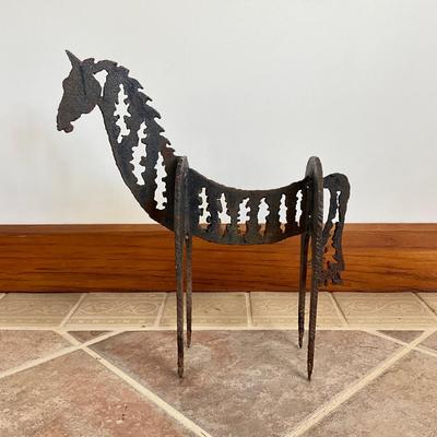 Sale Photo Thumbnail #1106: Is weathered and has rust
Measures: 17.25" high x 15" wide x 6" deep