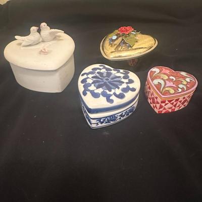Lot of 4 Trinket Boxes Shaped Like Hearts