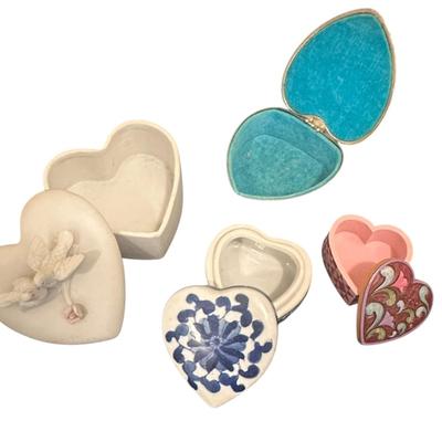 Lot of 4 Trinket Boxes Shaped Like Hearts