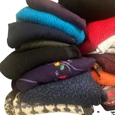 So Many Sweaters! Lot All Medium and Large, Various Brands