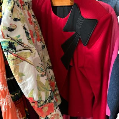 Big Lot of Women's Dresses, Skirts Sizes Medium and Large