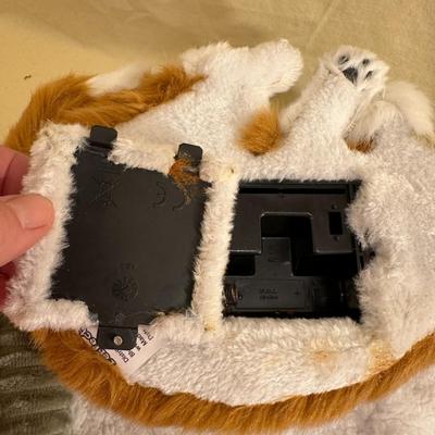 Purrfect Petzz Pup in Bed with Brush- Not Tested