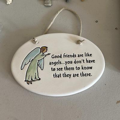 Lot of Angels- Pictures, Figurines, Decor, Ornaments