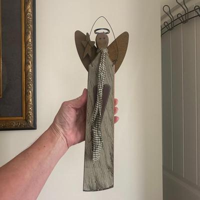 Lot of Angels- Pictures, Figurines, Decor, Ornaments