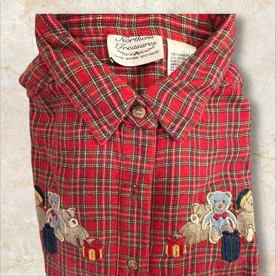 Lot of 13 Women's Size Large Sweaters, Vests, and Shirts