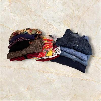 Lot of Women's MEDIUM Shirts and Sweaters