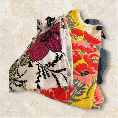 Lot of Women's MEDIUM Shirts and Sweaters