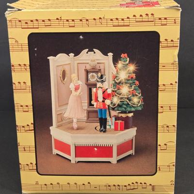 Sale Photo Thumbnail #163