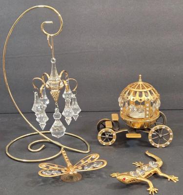 LOT 101D: Gold-tone and Glass Mini Chandelier, Pumpkin Coach, Dragonfly, and Lizard