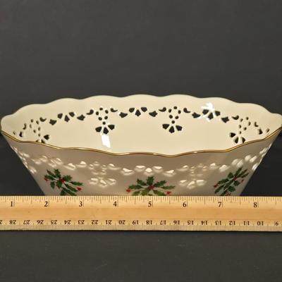 LOT 104D: Lenox 3 Qt. Round Baker, Christmas Tree Plate, Holiday Bowl, and Santa Figurine