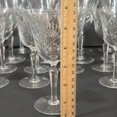 LOT 105D: Crystal Glasses / 12 Water, 10 Wine, and 11 Cordial