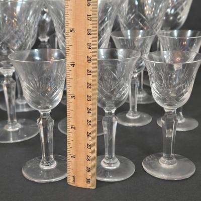 LOT 105D: Crystal Glasses / 12 Water, 10 Wine, and 11 Cordial