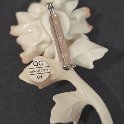 LOT 109D: Mikasa Pink Tulip Bowl, Lenox Cup and Saucer, Fitz and Floyd Trinket Box, and More