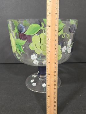 LOT 112D: Hand Painted Trifle Bowl and Four Snack Dishes with Matching Cups