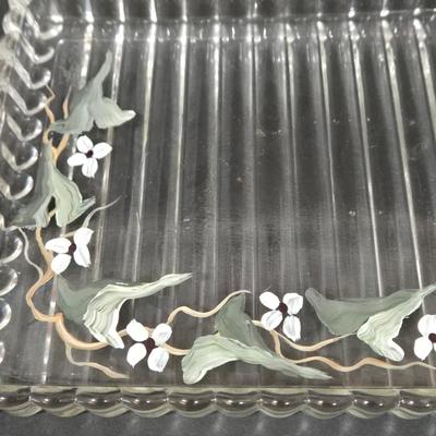 LOT 112D: Hand Painted Trifle Bowl and Four Snack Dishes with Matching Cups