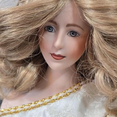 LOT 113D: Animated Angel and Franklin Heirloom Dolls Angel