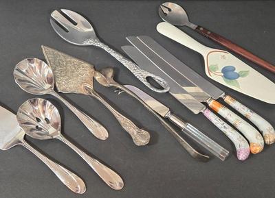 LOT 114D: Assorted Cutlery and Servings Utensils