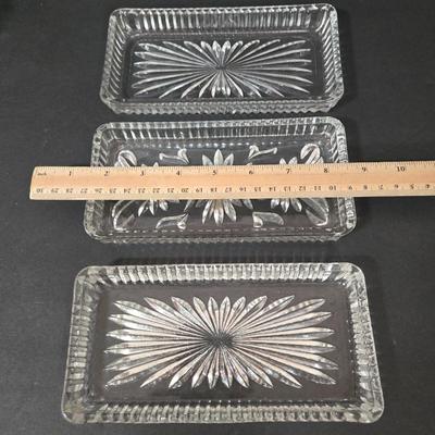 LOT 115D: Variety of Crystal Pieces Including Nut Dishes, Coasters, and More
