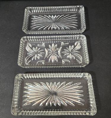 LOT 115D: Variety of Crystal Pieces Including Nut Dishes, Coasters, and More