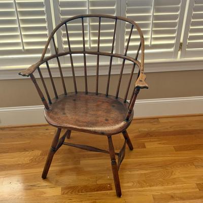 Wooden Windsor Chair with Needlepoint Pillow (LR-SF)