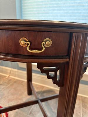 Lane Round Accent Table with Drawer and Inlaid Top