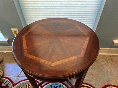 Lane Round Accent Table with Drawer and Inlaid Top