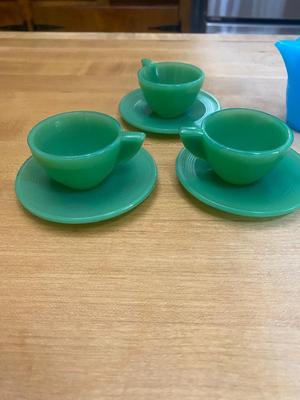 Akro Agate Child’s Tea Set Jadeite Green & Blue