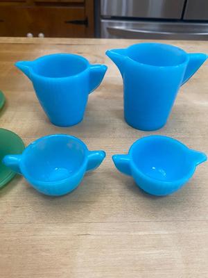 Akro Agate Child’s Tea Set Jadeite Green & Blue