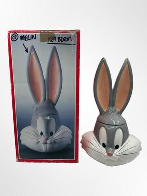 Vintage 1994 Warner Brothers Bugs Bunny Cookie Jar