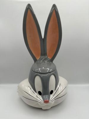 Vintage 1994 Warner Brothers Bugs Bunny Cookie Jar