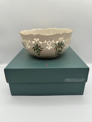 Lenox Holiday Large "Pierced" Bowl