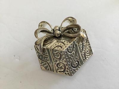 Present Brooch