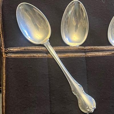 LOT 59: Towle Sterling Silver French Provincial Flatware - Knives Not Weighed - 1076 Grams