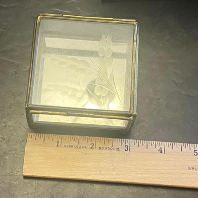 LOT 60: Collection of Jewelry Boxes