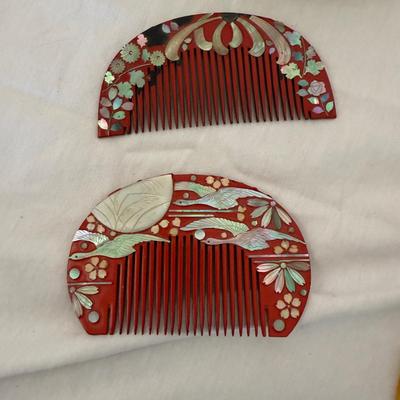 Japanese Hair Combs with Hand-painted Silk Parasol and More (LR-BM)