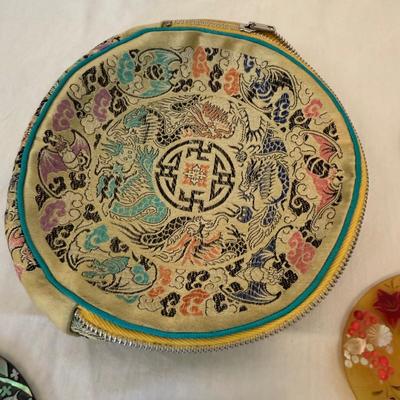 Japanese Hair Combs with Hand-painted Silk Parasol and More (LR-BM)