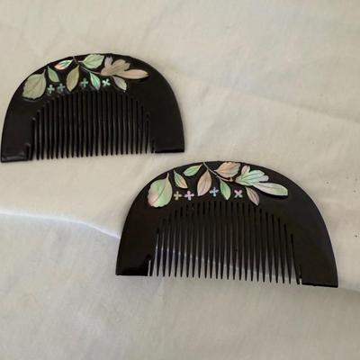 Japanese Hair Combs with Hand-painted Silk Parasol and More (LR-BM)