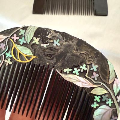 Japanese Hair Combs with Hand-painted Silk Parasol and More (LR-BM)