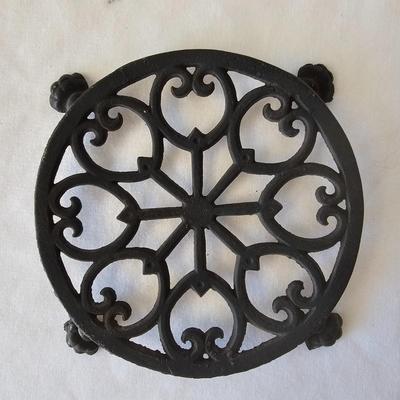 Collection of Cast Iron & Brass Trivets & More (LR-JS)