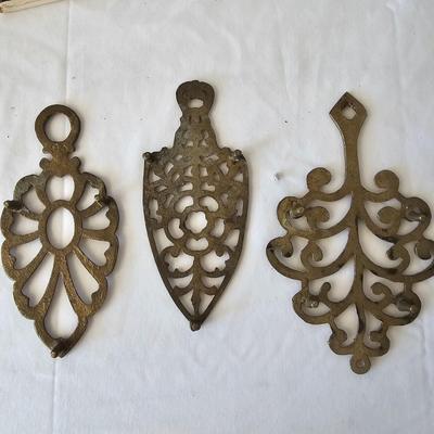 Collection of Cast Iron & Brass Trivets & More (LR-JS)