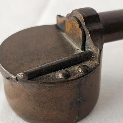 Japanese Brass Yatate Ink Pots, Kiseru Pipe & Meiji Era-Style Letter Opener (DR-JS)