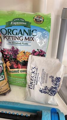 LAWN, GARDEN, AND LANDSCAPING ITEMS