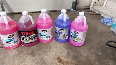 RV ANTIFREEZE AND DE-ICER